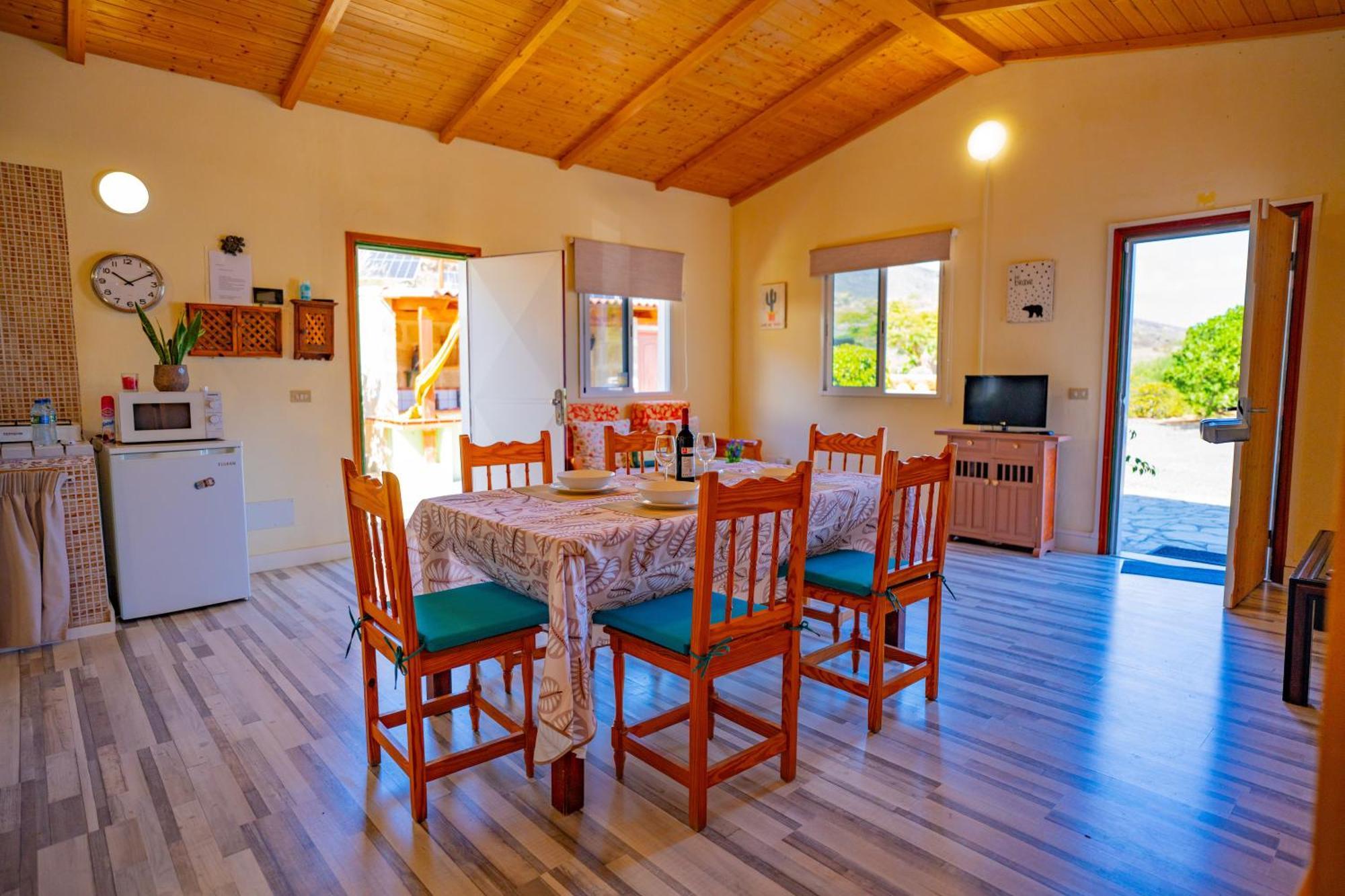 Casa Rural Buda Terra サンタクルスデテネリフェ エクステリア 写真